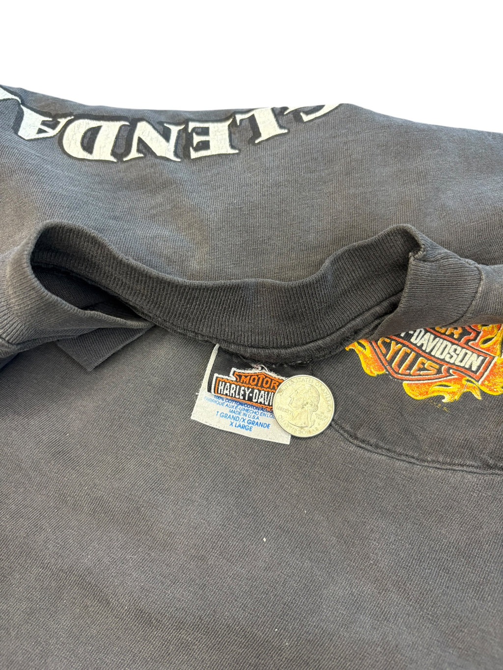 Vintage 1990s Harley Davidson Faded And Thrashed Flameball Pocket Tee (XL)